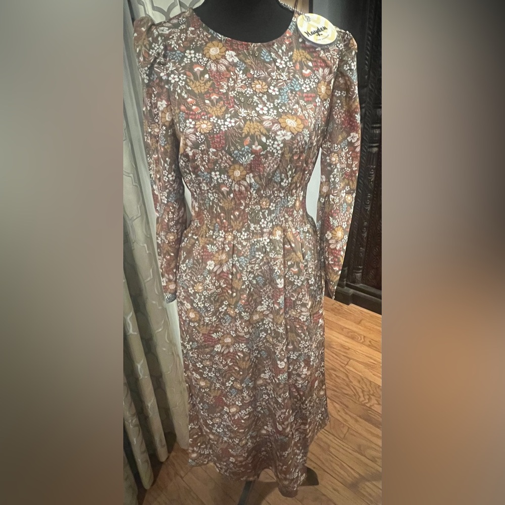 Hayden Los Angeles Dress Women’s Size Small Brown White Floral Boho Feminine NWT
